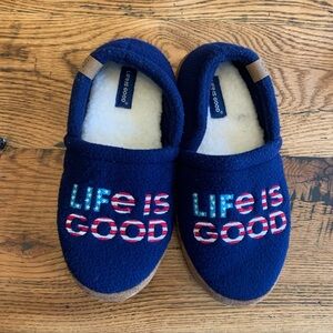 Life is Good Fleece Slippers 8m Slip On Blue Flag American House Shoes